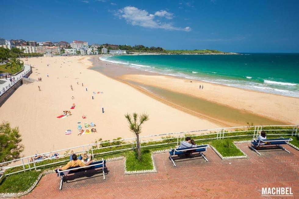 Los Pinares, A 5 Minutos Andando De La Playa De El Sardinero Santander Esterno foto